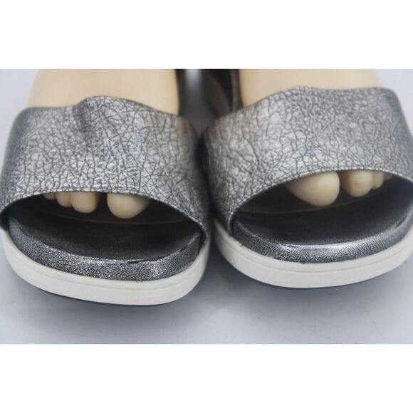 Eileen Fisher Sign Sandals Women's 10 Silver Leather Ankle Strap Back Zip - Picture 5 of 11